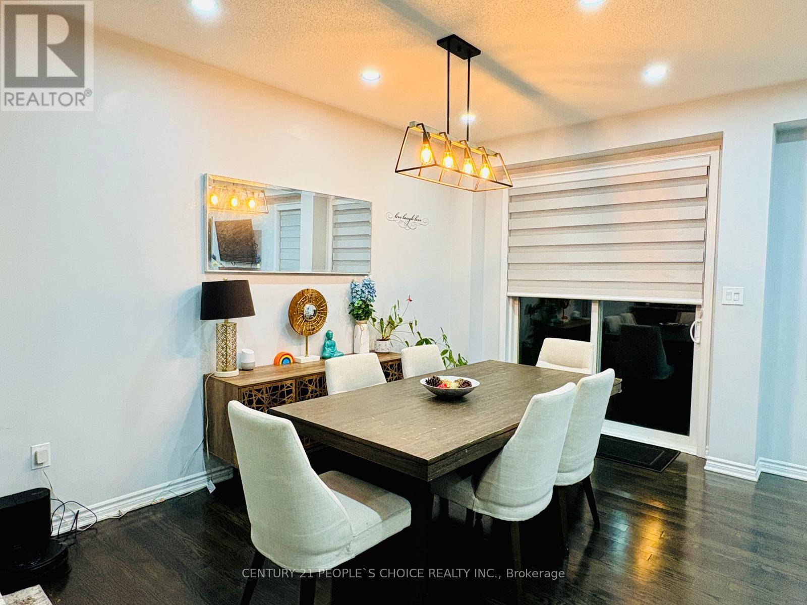 76 Leadenhall Drive, Brampton, Ontario  L7A 0B2 - Photo 5 - W12534690