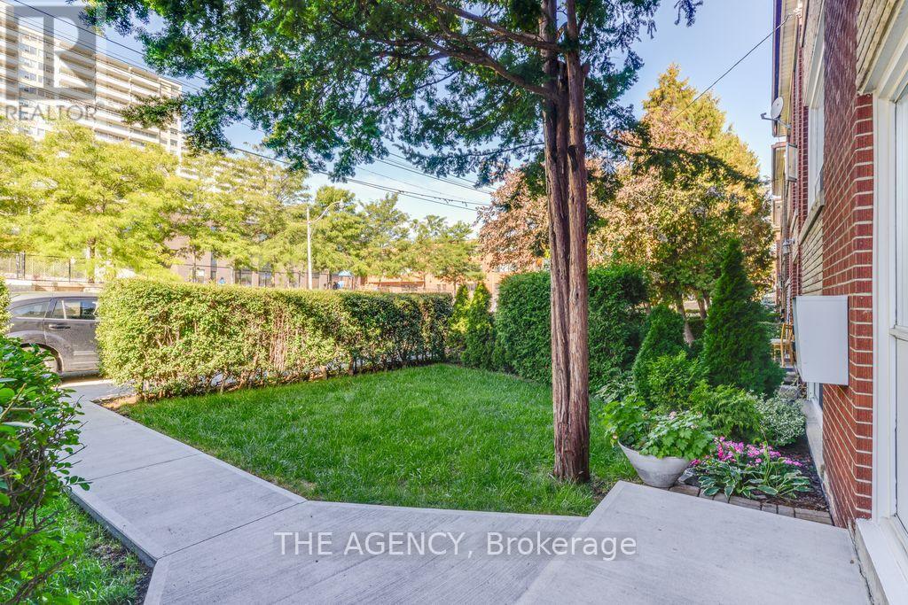 1 - 75 Keele Street, Toronto, Ontario  M6P 2J8 - Photo 2 - W12534722