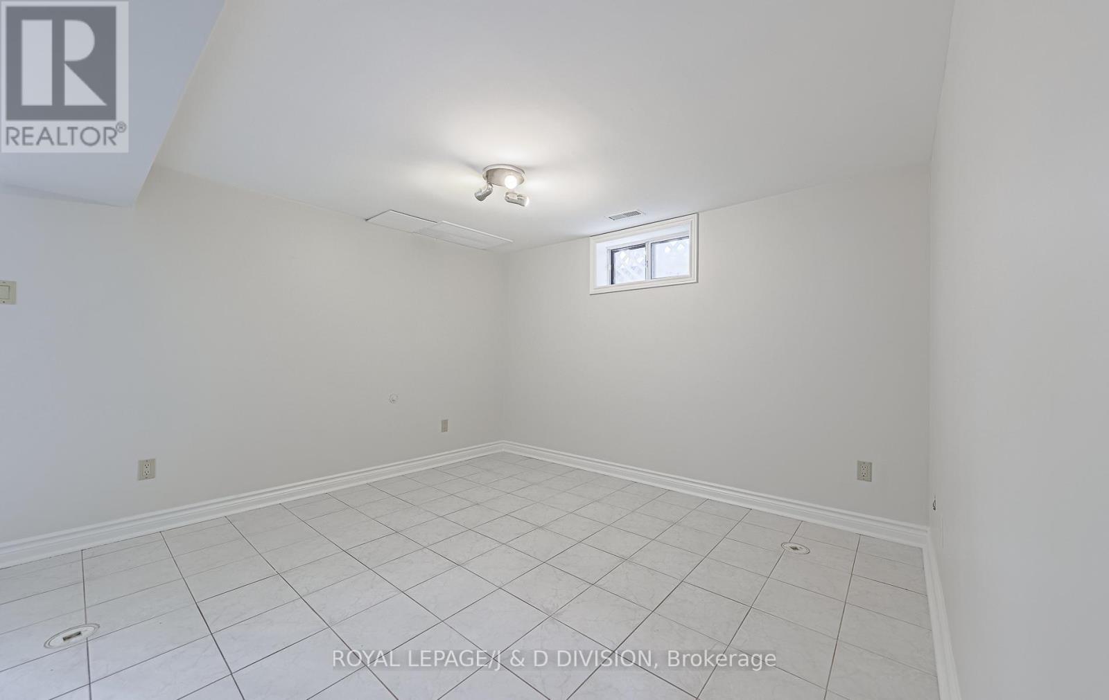 Main - 484 Concord Avenue, Toronto, Ontario  M6H 2P8 - Photo 18 - W12534724