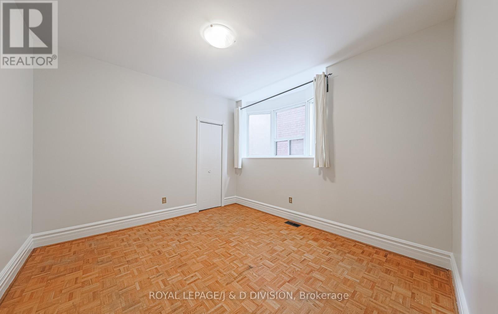 Main - 484 Concord Avenue, Toronto, Ontario  M6H 2P8 - Photo 7 - W12534724