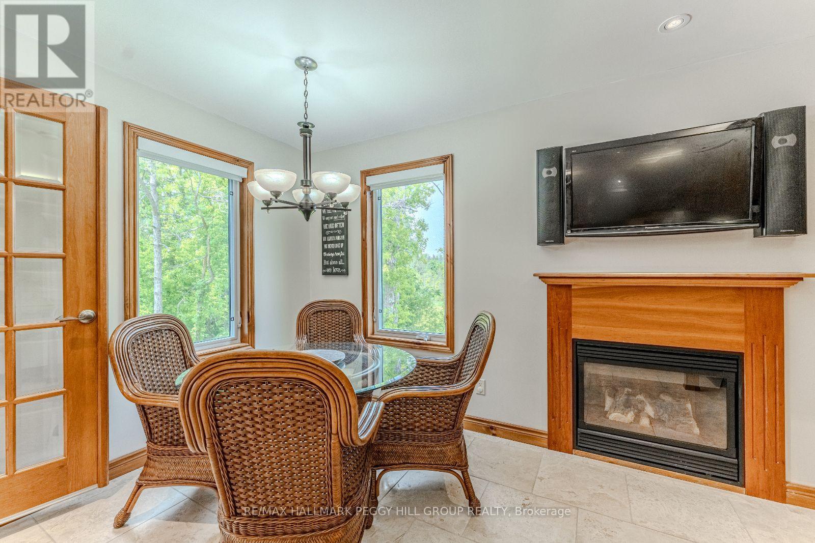 1238 Adjala-Tecumseth Townline, Adjala-Tosorontio, Ontario  L0G 1W0 - Photo 7 - N12394099