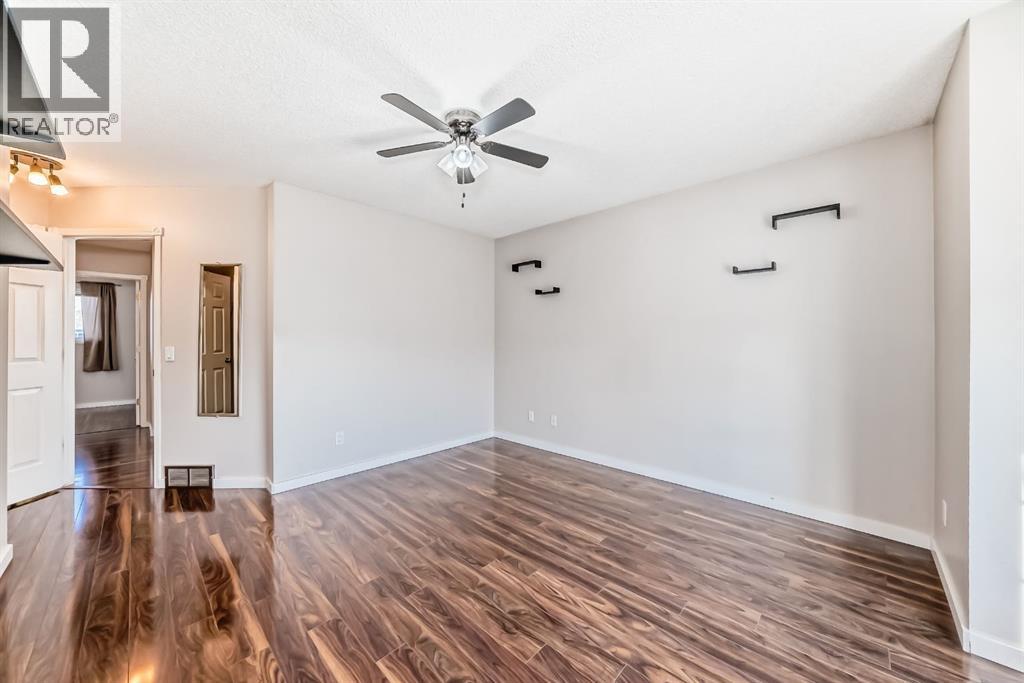 9747 Harvest Hills Link Ne, Calgary, Alberta  T5T 5T5 - Photo 18 - A2261194