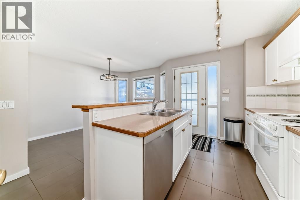 9747 Harvest Hills Link Ne, Calgary, Alberta  T5T 5T5 - Photo 14 - A2261194