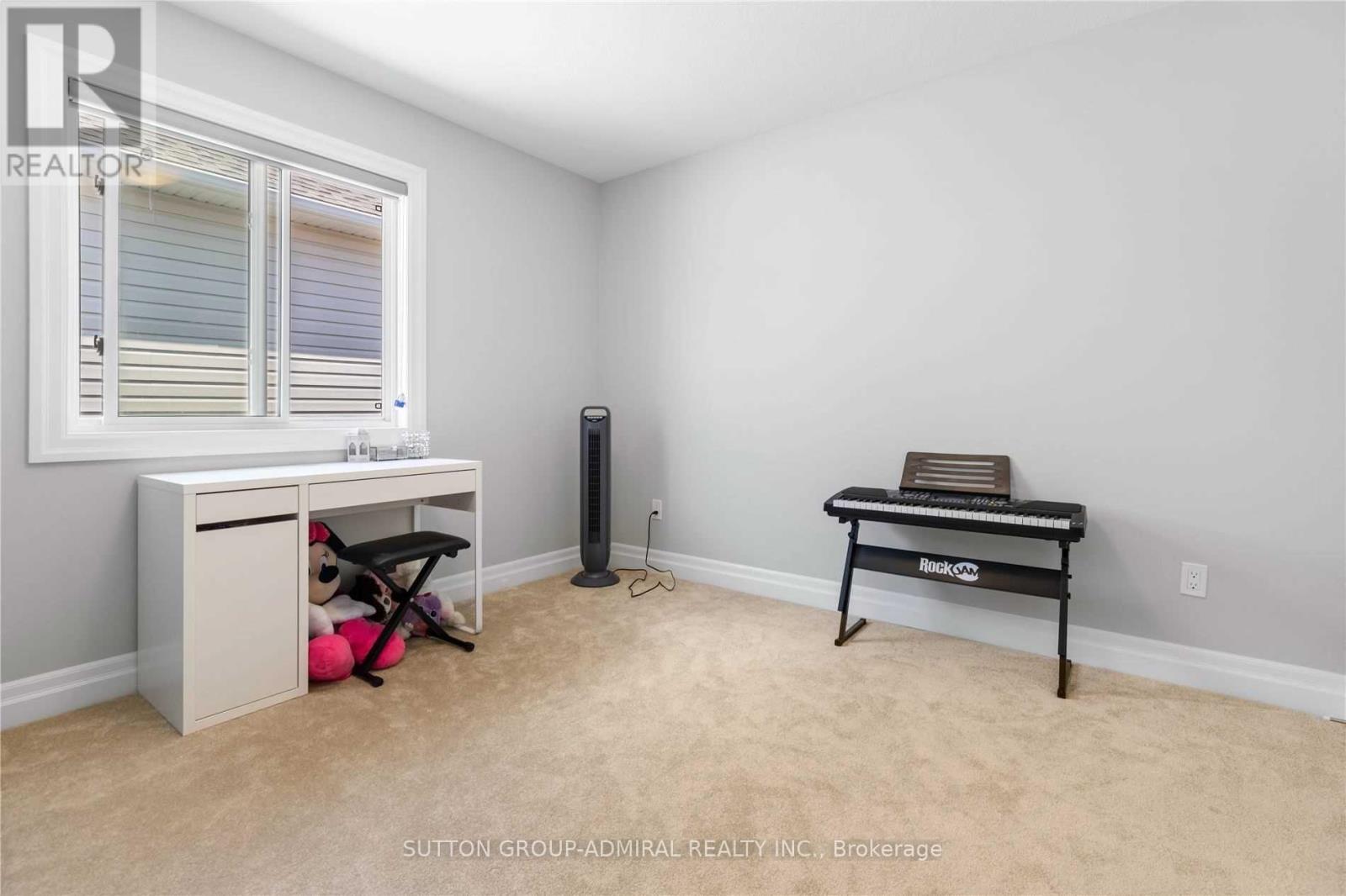 3730 Somerston Crescent, London South, Ontario  N6L 0G4 - Photo 11 - X12534634