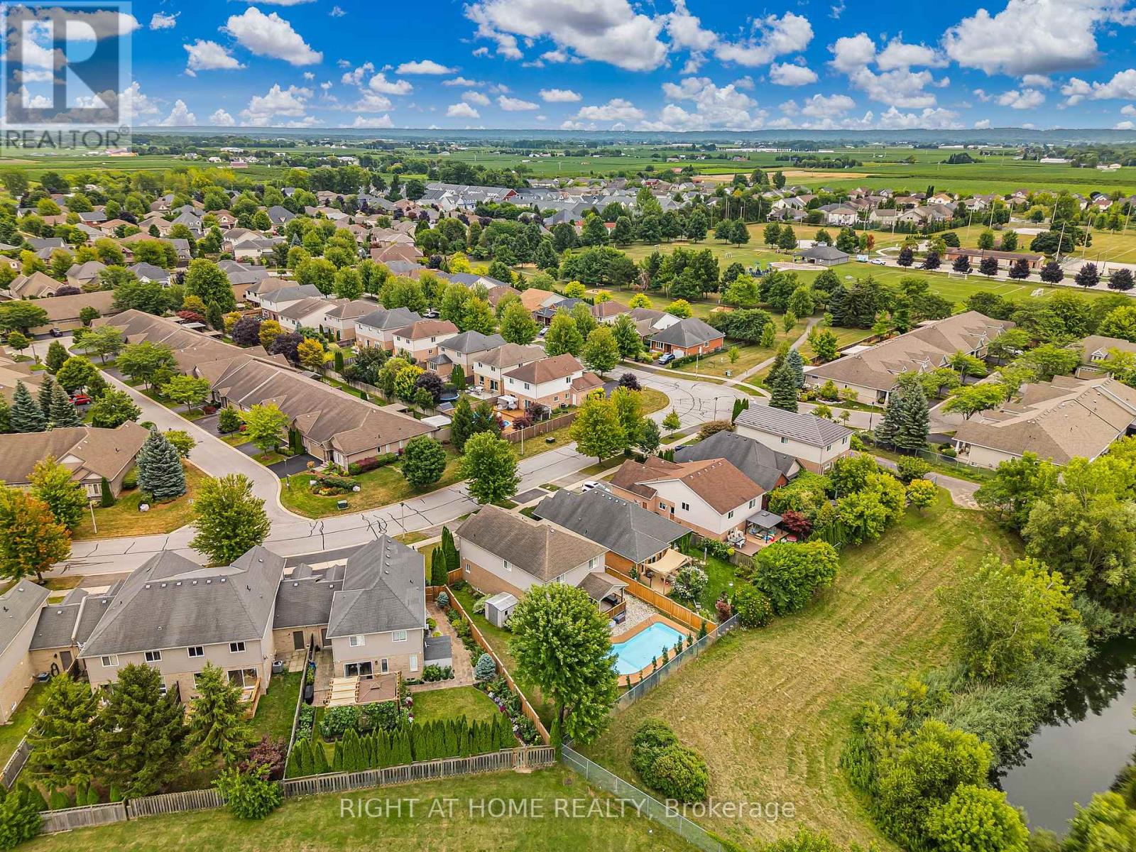 80 Loretta Drive, Niagara-On-The-Lake, Ontario  L0S 1T0 - Photo 46 - X12534640