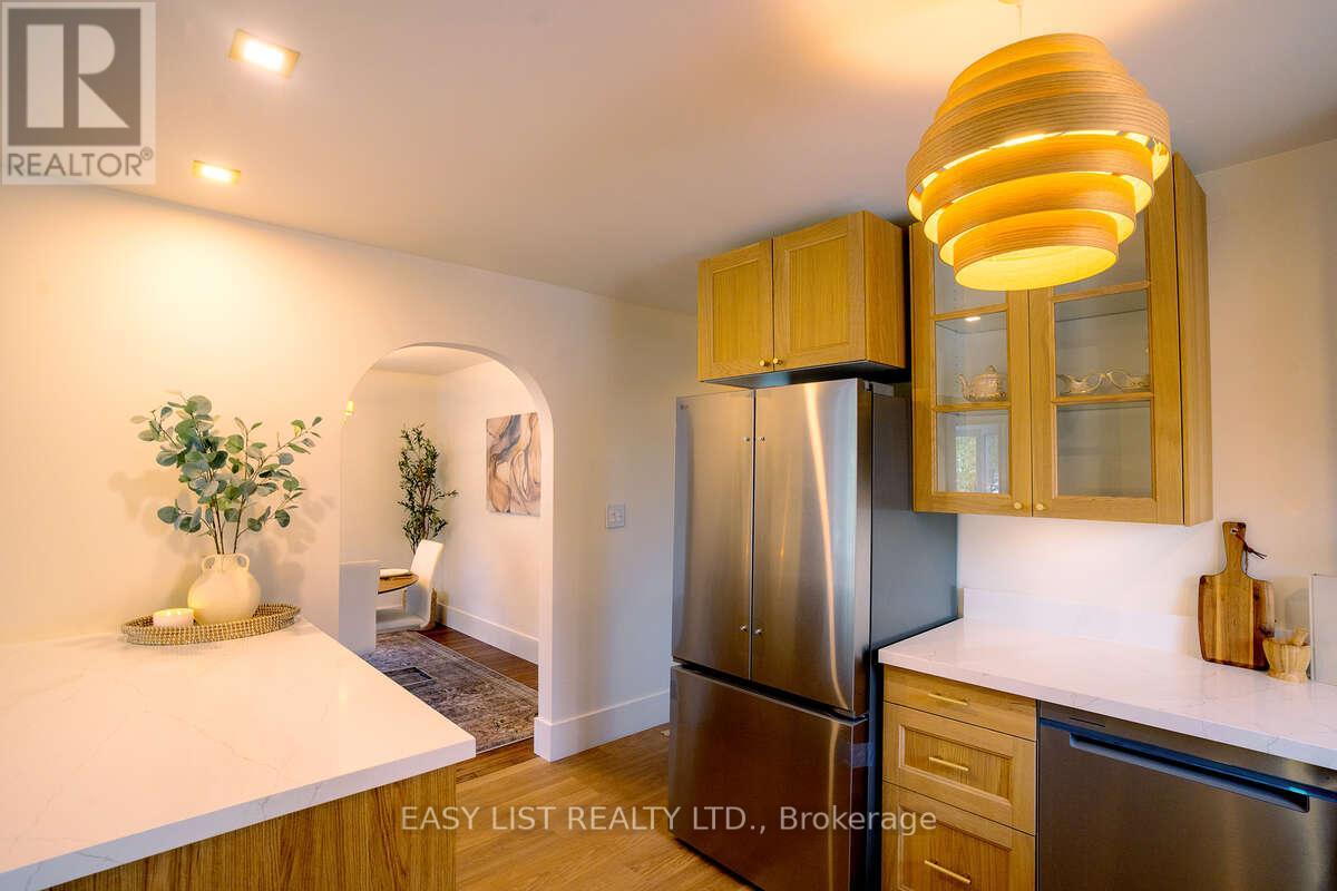 1635 7th Avenue W, Owen Sound, Ontario  N4K 6L9 - Photo 8 - X12534664