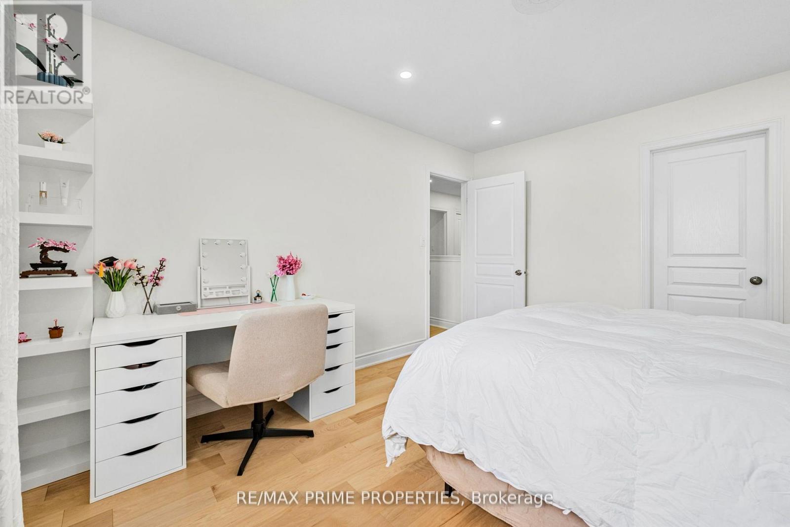 52 Clare Avenue, Welland, Ontario  L3C 0B7 - Photo 29 - X12534694