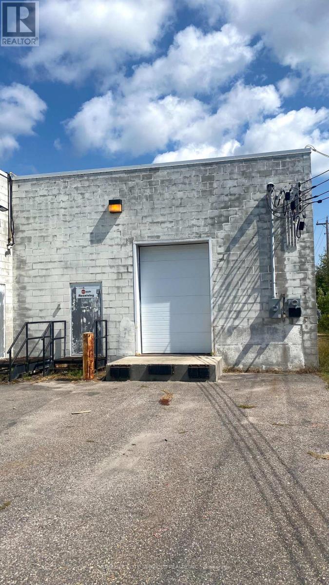 210 Front Drive, West Nipissing, Ontario  P2B 2H8 - Photo 5 - X12534706