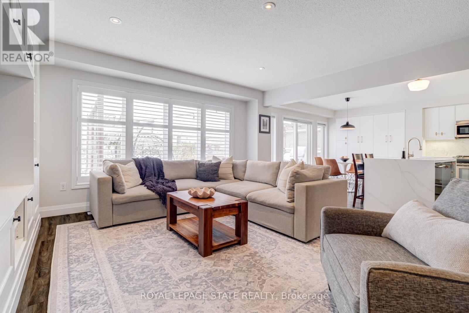 36 Irwin Avenue, Hamilton, Ontario  L9K 0E9 - Photo 11 - X12534716