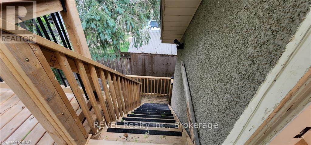 Upper - 5 Linwood Street, St. Catharines, Ontario  L2R 1H2 - Photo 13 - X12385585