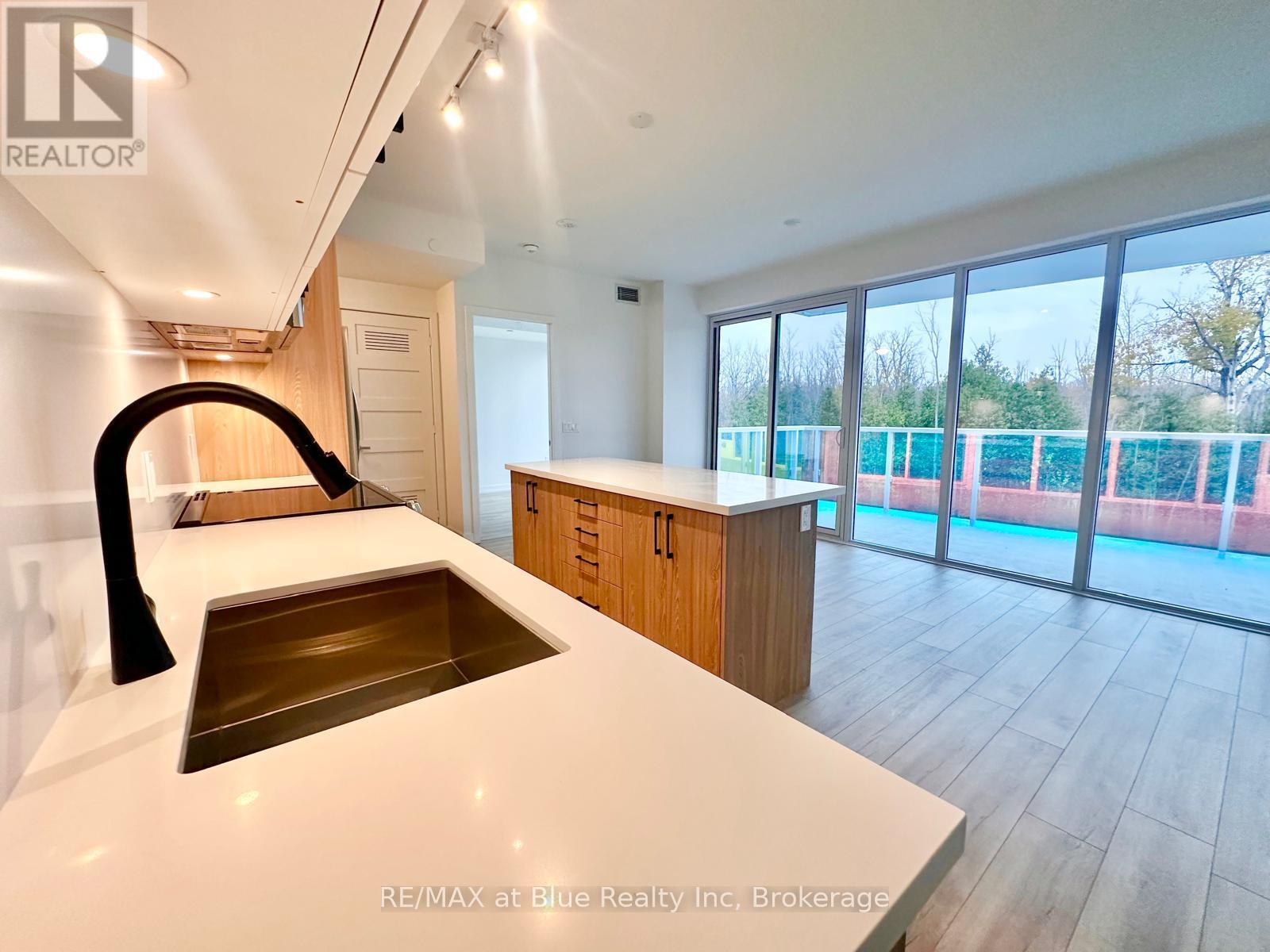 515 - 333 Sunseeker Avenue, Innisfil, Ontario  L9S 0R6 - Photo 10 - N12534584