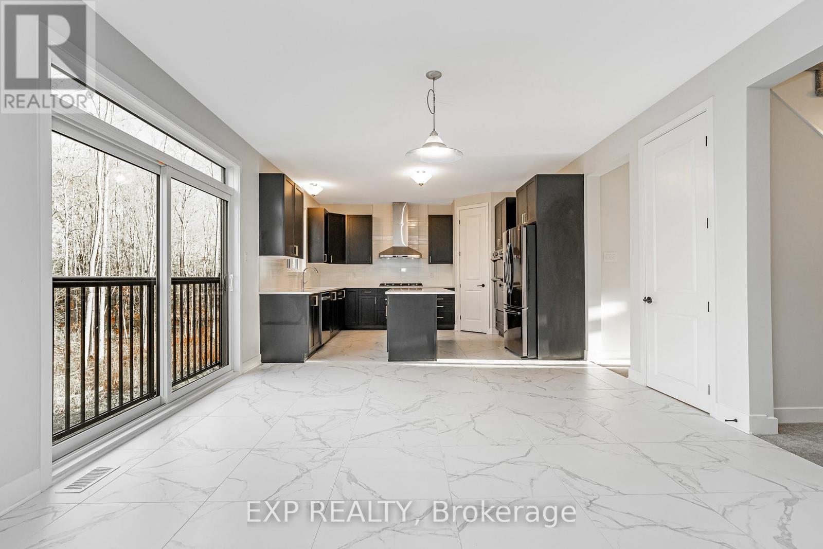 256 Antler Court, Mississippi Mills, Ontario  K0A 1A0 - Photo 15 - X12534918