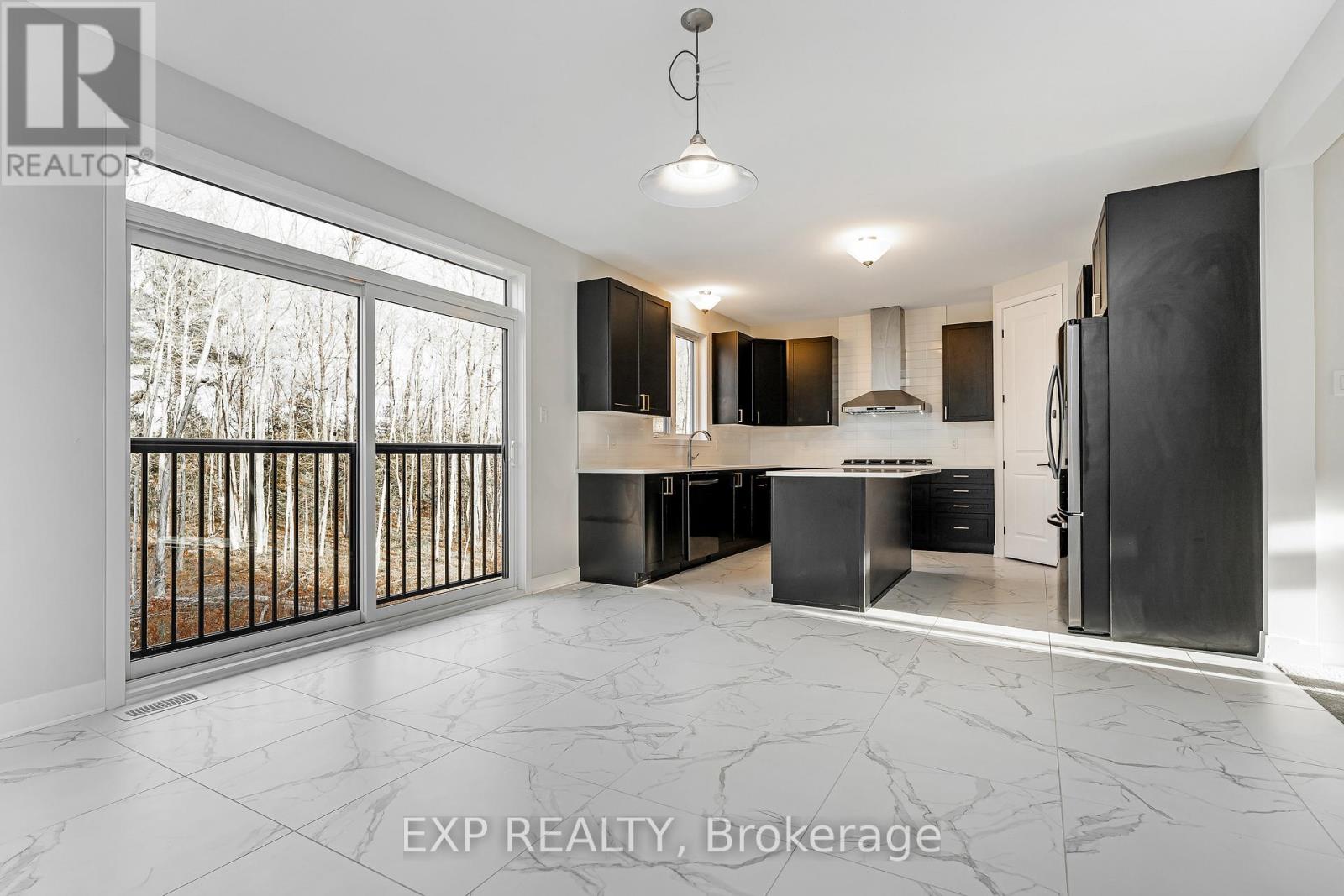 256 Antler Court, Mississippi Mills, Ontario  K0A 1A0 - Photo 20 - X12534918