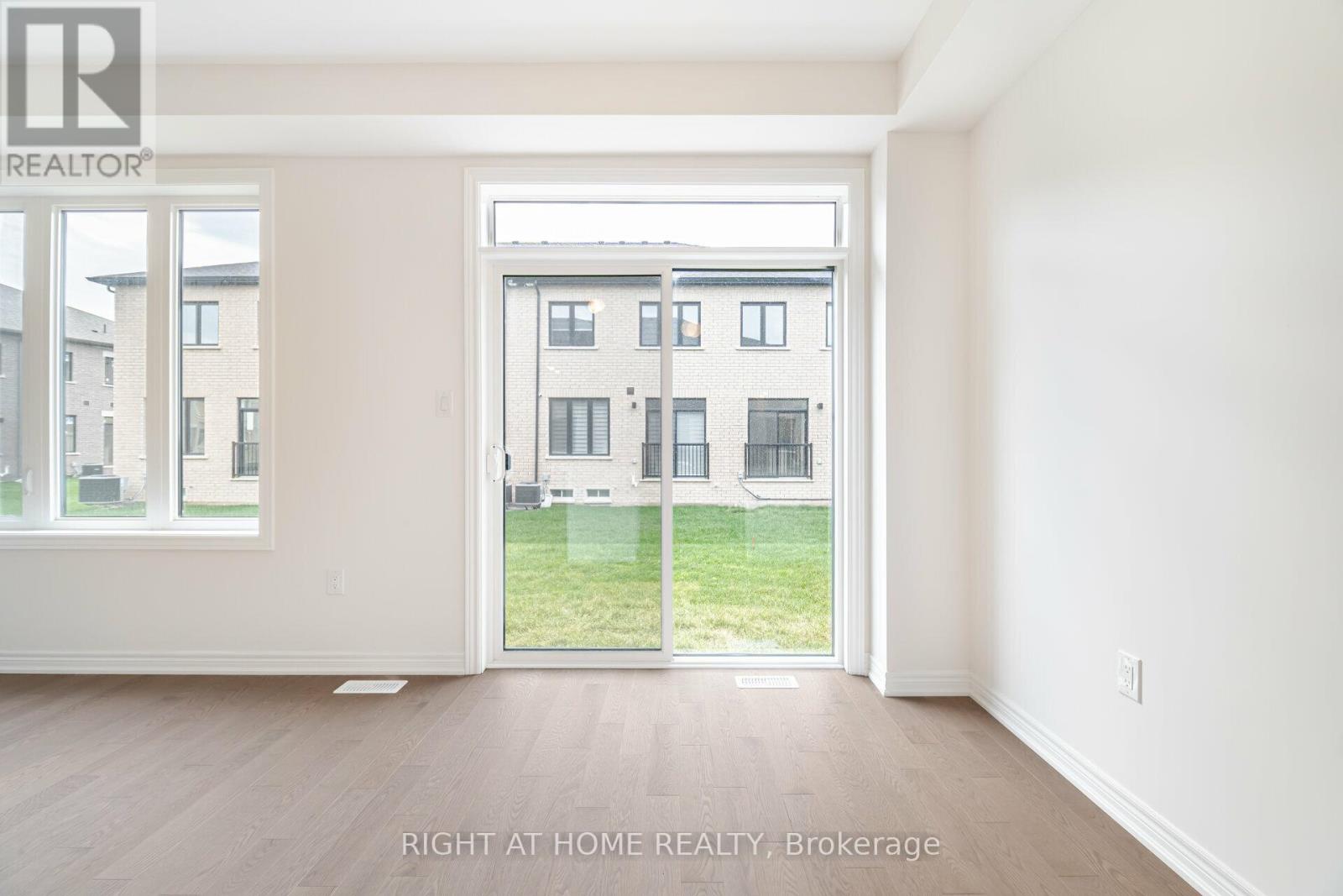 77 Singhampton Road, Vaughan, Ontario  L4H 3N5 - Photo 12 - N12531548