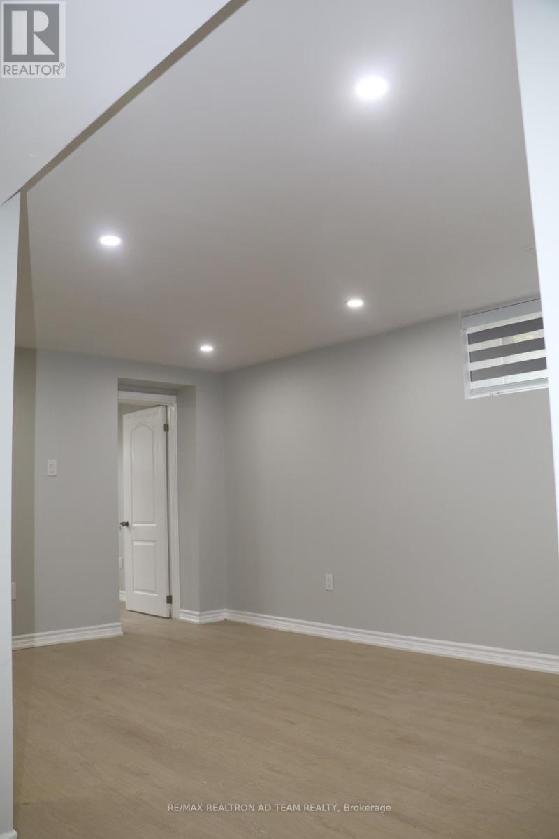 Basement - 2365 Bostock Crescent, Mississauga, Ontario  L5J 3S8 - Photo 5 - W12480291