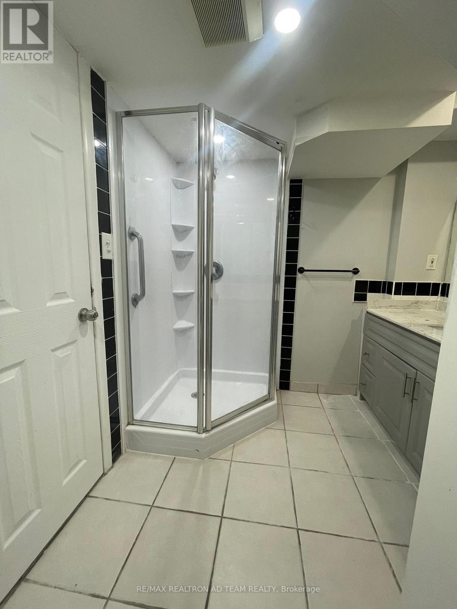 Basement - 2365 Bostock Crescent, Mississauga, Ontario  L5J 3S8 - Photo 18 - W12480291