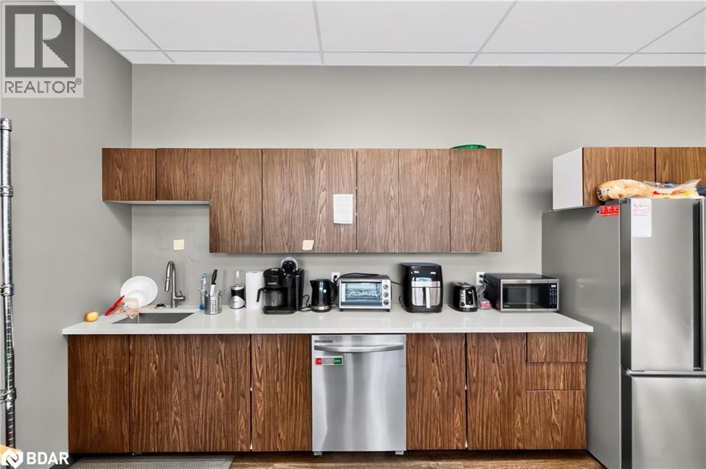 10 Lockhart Road, Barrie, Ontario  L4N 9G8 - Photo 8 - 40780228