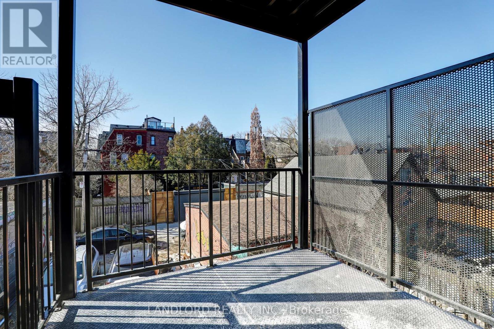 B - 620 Bathurst Street, Toronto, Ontario  M5S 2R1 - Photo 12 - C12534794