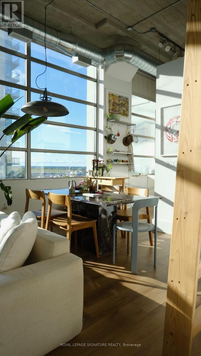 404 - 637 Lake Shore Boulevard W, Toronto, Ontario  M5V 3J6 - Photo 9 - C12534818