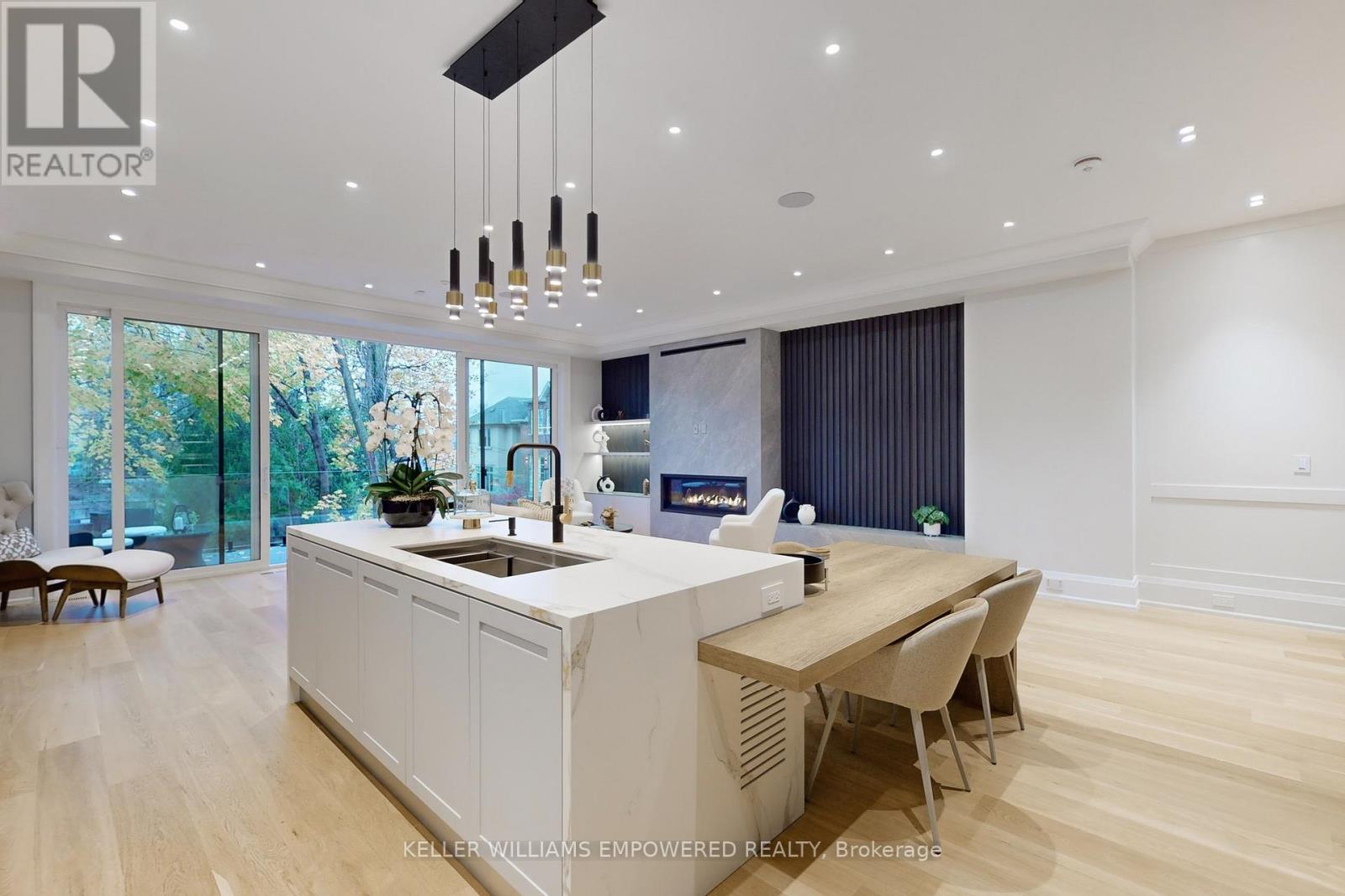 127 Joicey Boulevard, Toronto, Ontario  M5M 2T8 - Photo 18 - C12534848