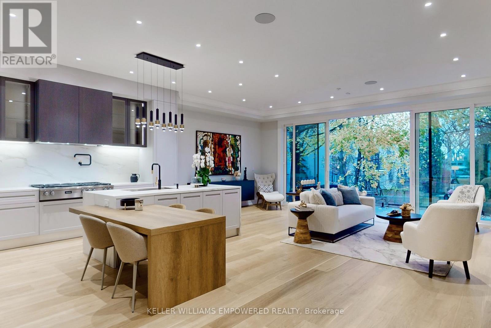 127 Joicey Boulevard, Toronto, Ontario  M5M 2T8 - Photo 19 - C12534848