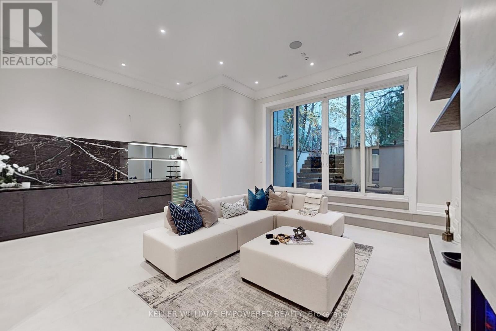 127 Joicey Boulevard, Toronto, Ontario  M5M 2T8 - Photo 39 - C12534848