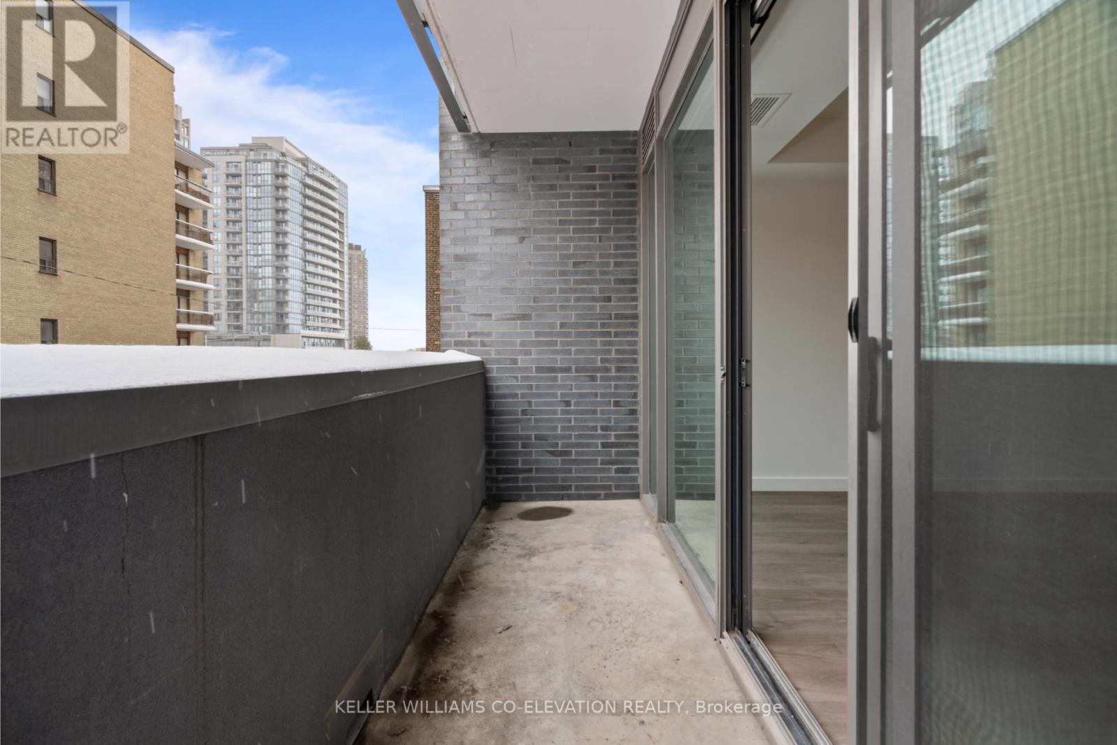 207 - 109 Vaughan Road, Toronto, Ontario  M6C 0B1 - Photo 10 - C12534870