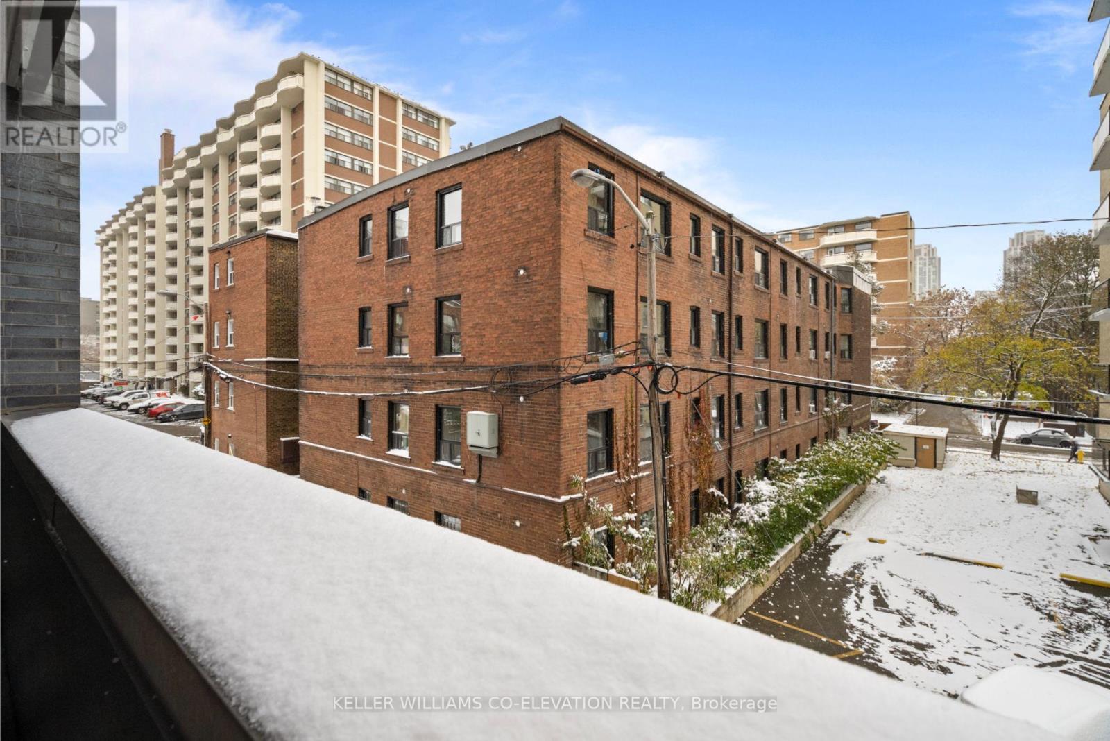 207 - 109 Vaughan Road, Toronto, Ontario  M6C 0B1 - Photo 11 - C12534870