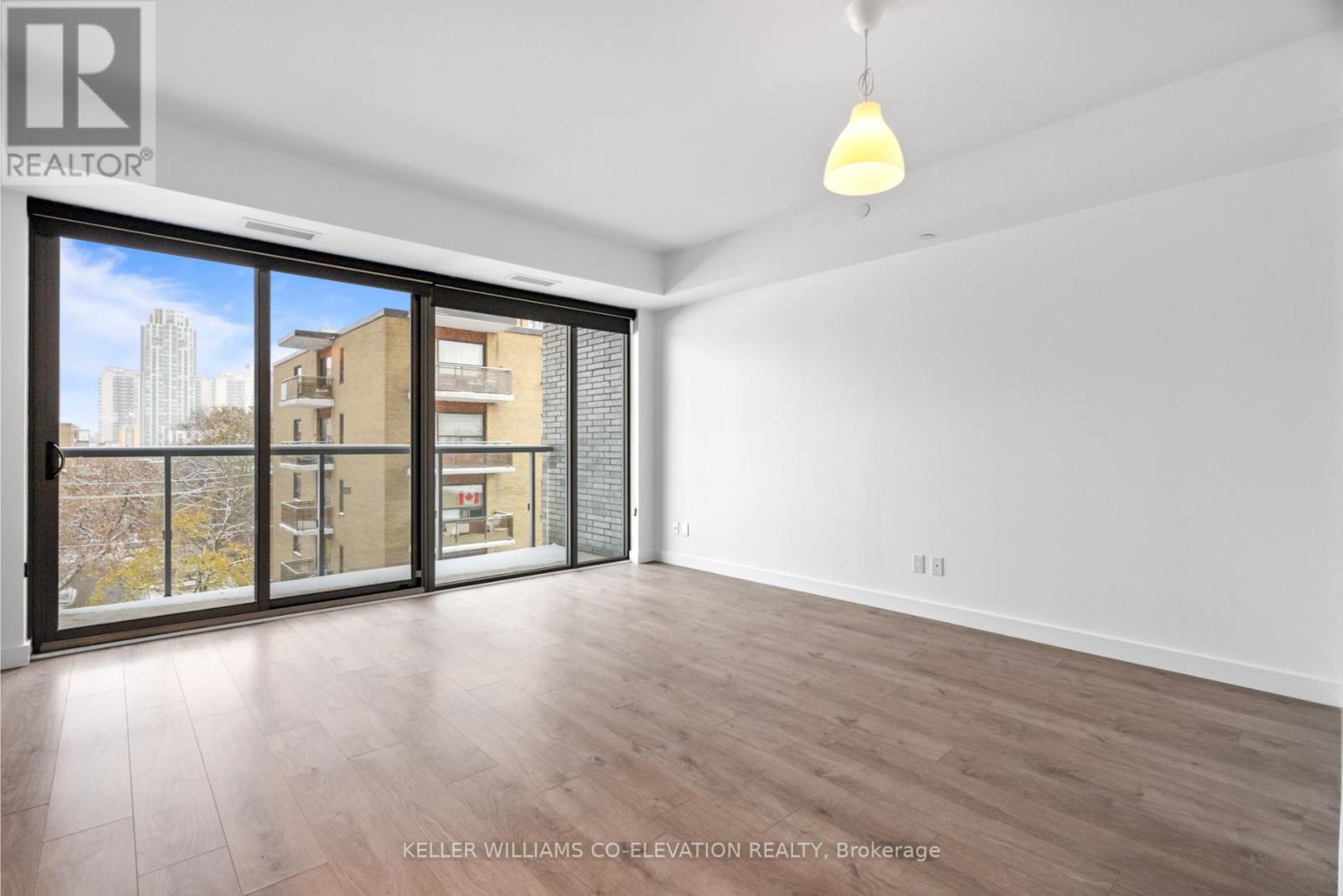 505 - 109 Vaughan Road, Toronto, Ontario  M6C 0B1 - Photo 4 - C12534874