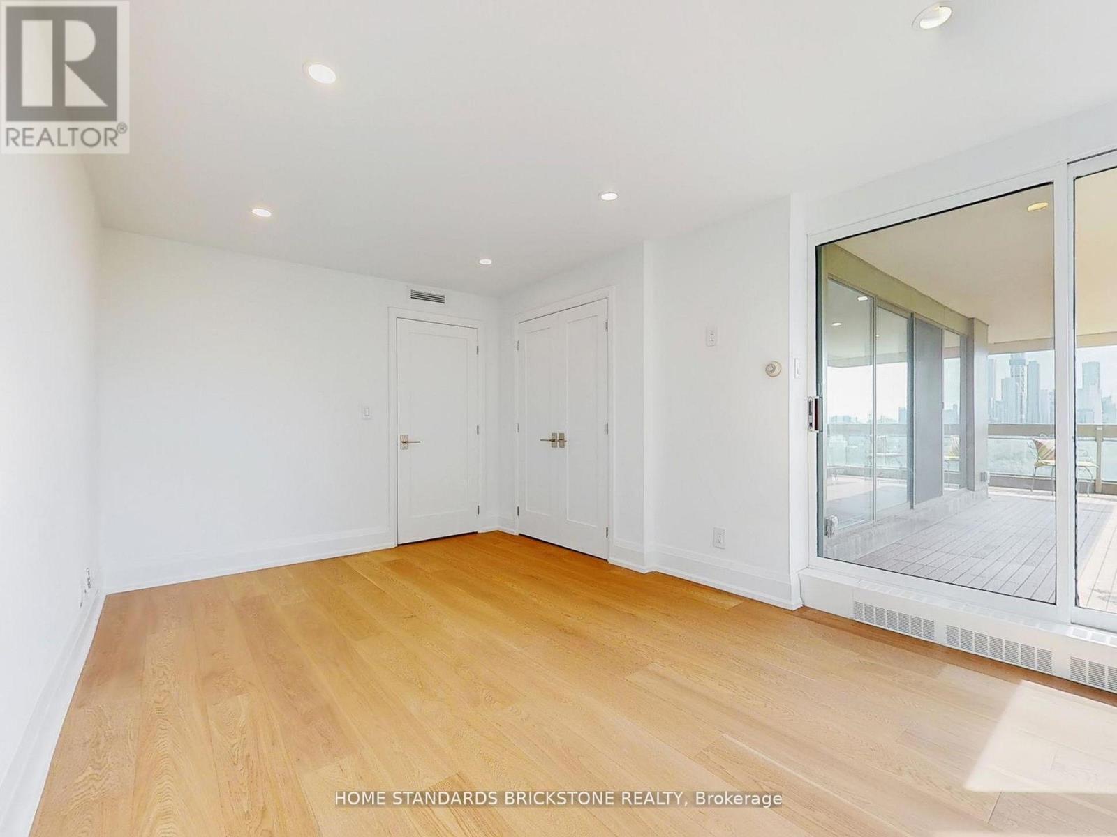 1102 - 61 St Clair Avenue W, Toronto, Ontario  M4V 2Y8 - Photo 35 - C12534890