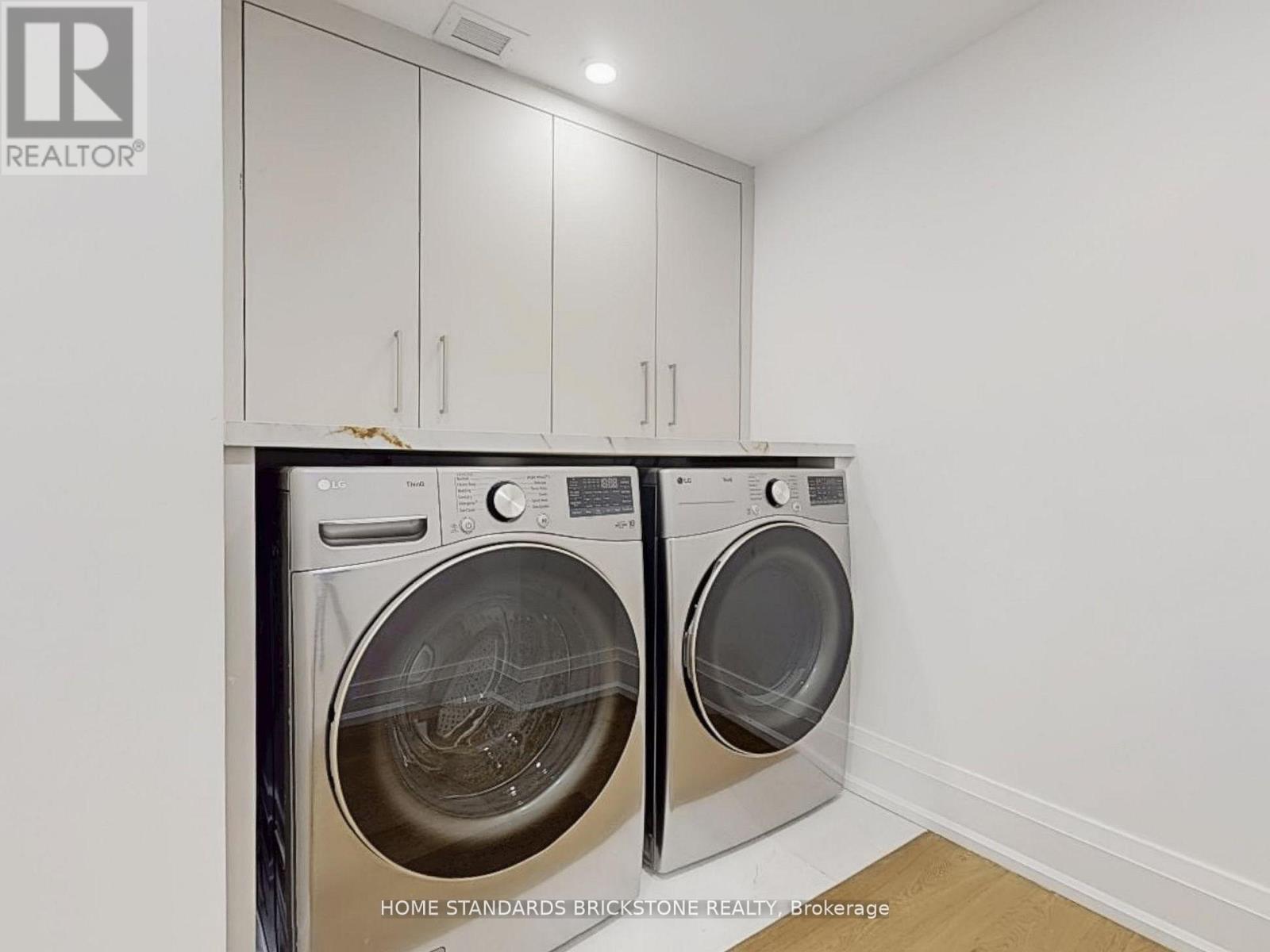 1102 - 61 St Clair Avenue W, Toronto, Ontario  M4V 2Y8 - Photo 39 - C12534890