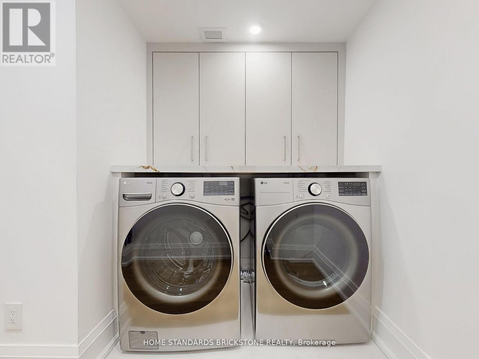 1102 - 61 St Clair Avenue W, Toronto, Ontario  M4V 2Y8 - Photo 40 - C12534890