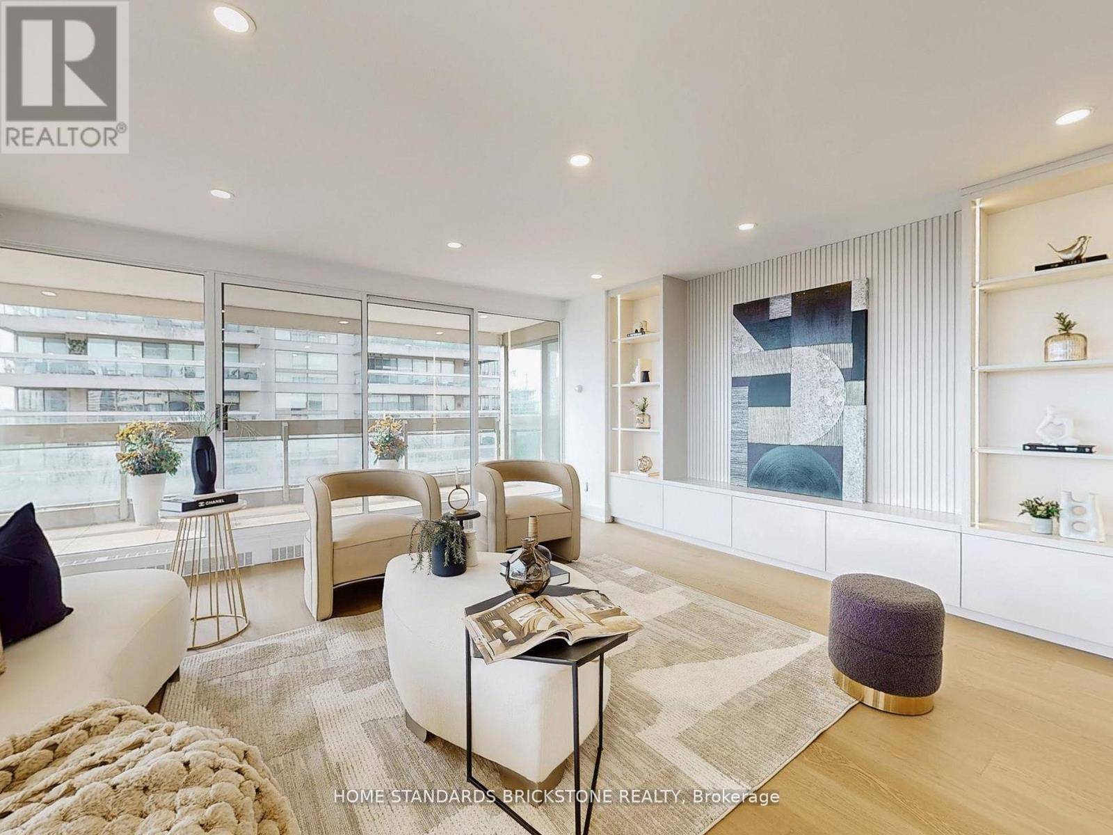 1102 - 61 St Clair Avenue W, Toronto, Ontario  M4V 2Y8 - Photo 8 - C12534890