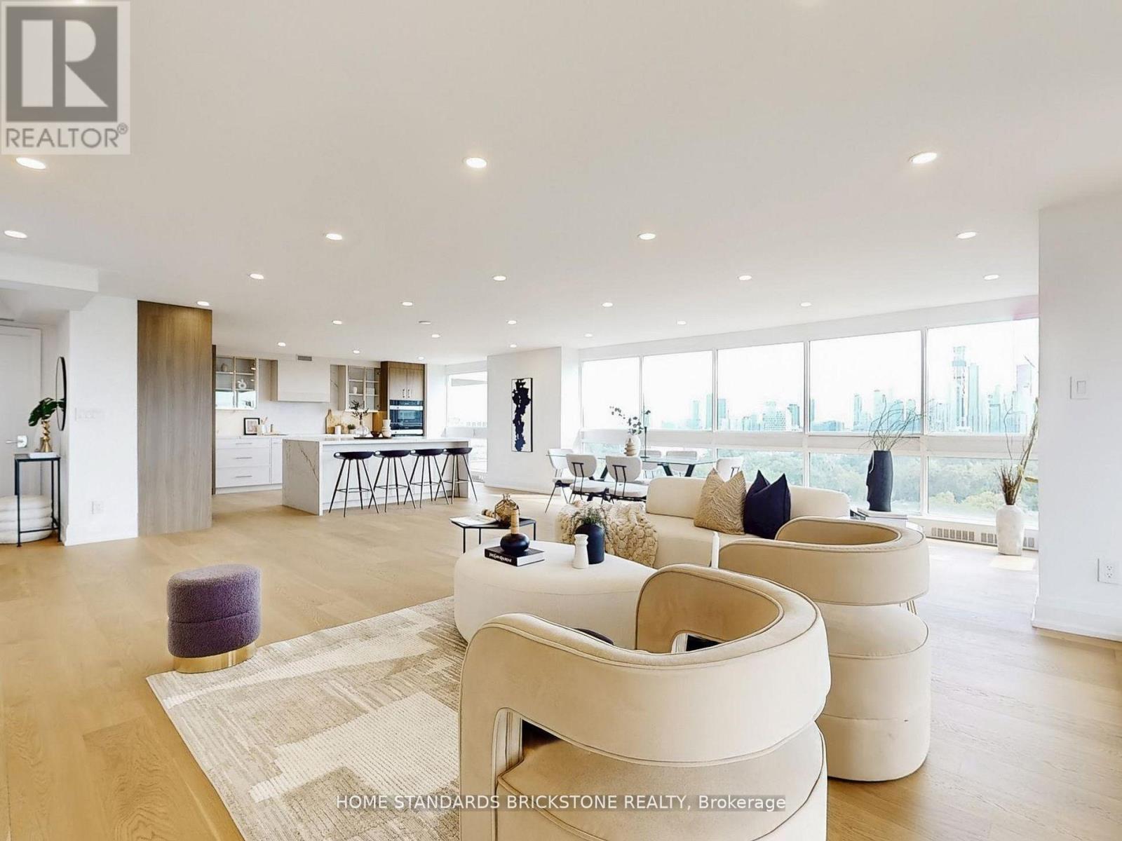 1102 - 61 St Clair Avenue W, Toronto, Ontario  M4V 2Y8 - Photo 9 - C12534890