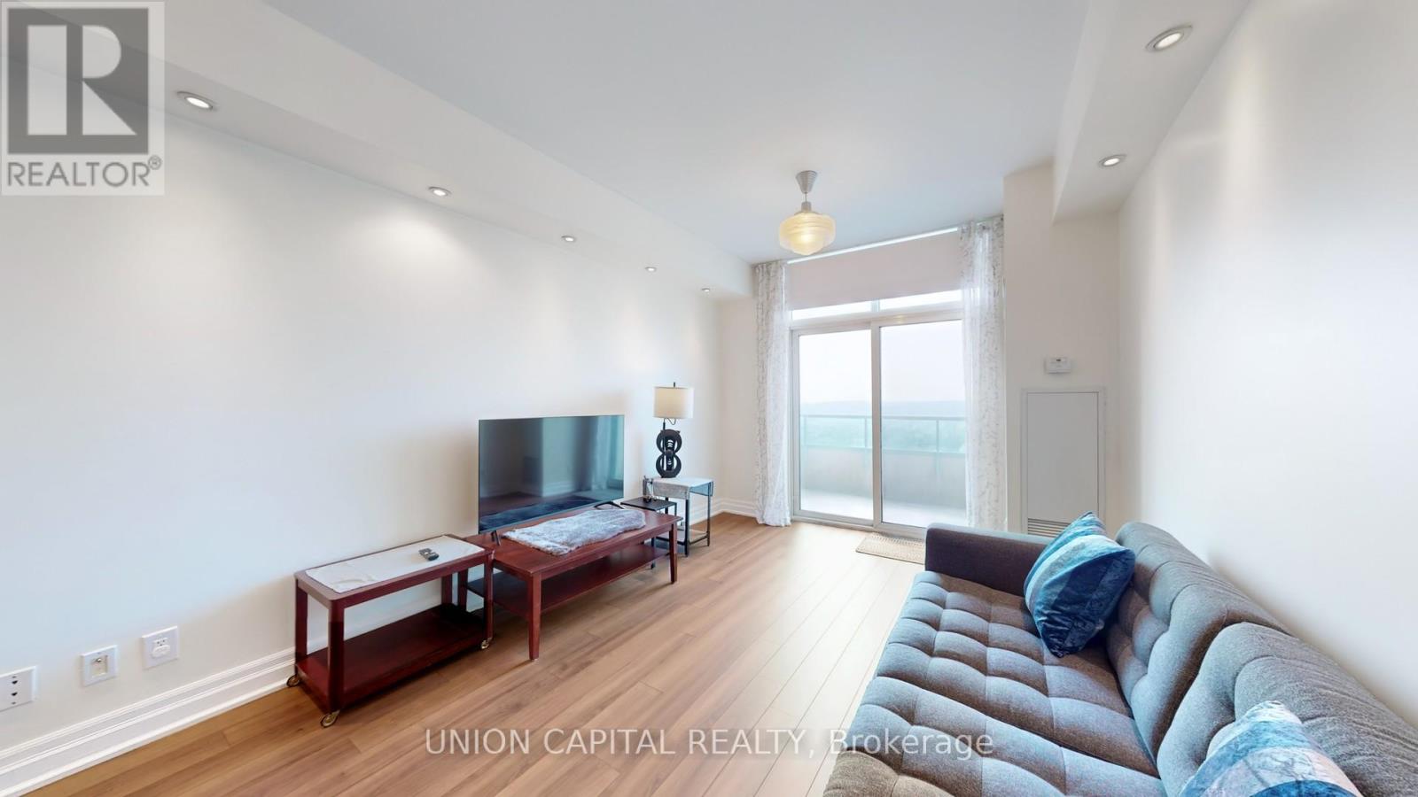 Ph01 - 61 Town Centre Court, Toronto, Ontario  M1P 5C5 - Photo 4 - E12286452