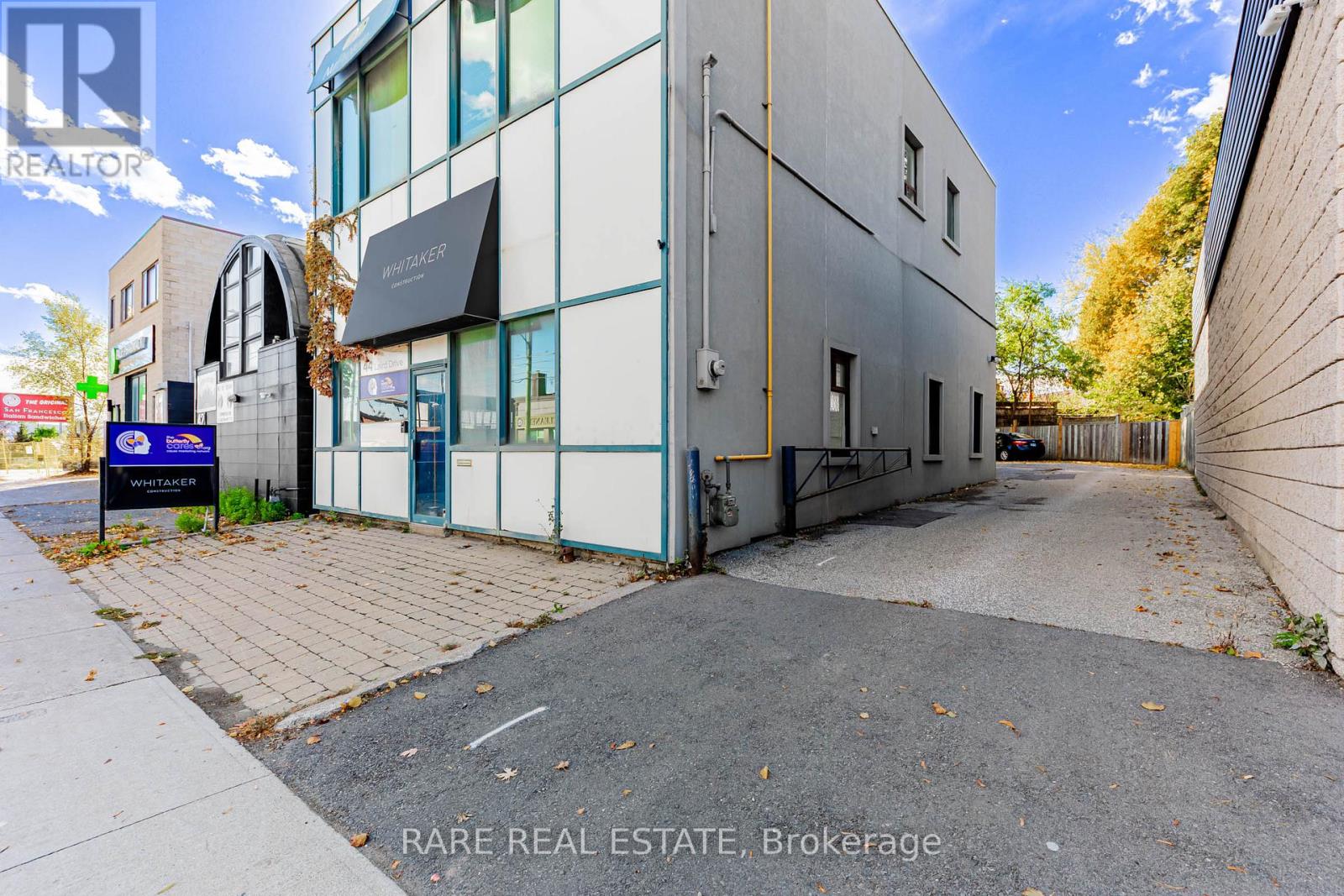 44 Laird Drive, Toronto, Ontario  M4G 3T2 - Photo 2 - C12533790