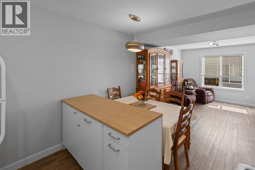 G, 5220 41 Street, Camrose, Alberta  T4V 0Z9 - Photo 7 - A2254709