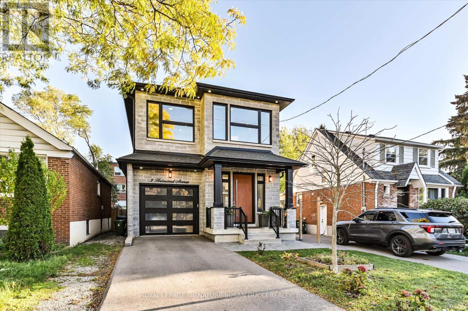 3 Holmstead Avenue, Toronto, Ontario  M4B 1S9 - Photo 2 - E12534790