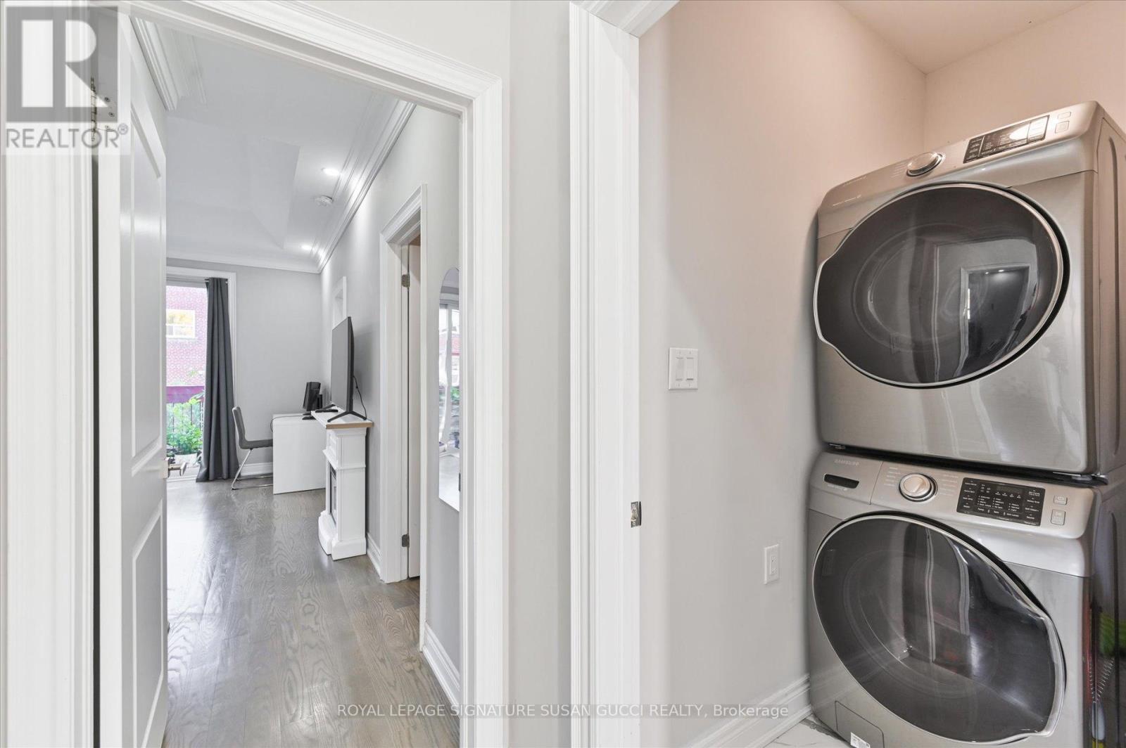 3 Holmstead Avenue, Toronto, Ontario  M4B 1S9 - Photo 37 - E12534790