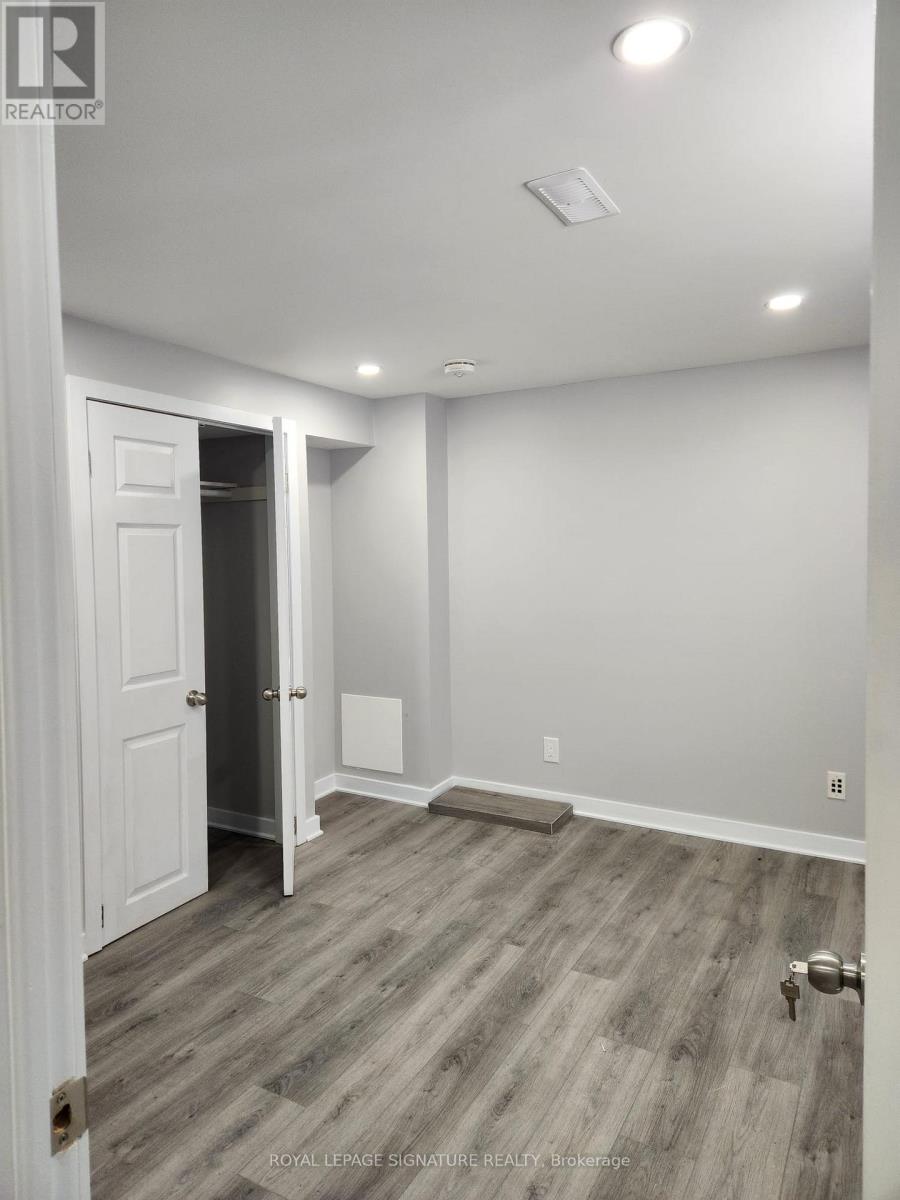 Bsmt - 1576 Major Oaks Drive, Pickering, Ontario  L1X 2J7 - Photo 9 - E12534844