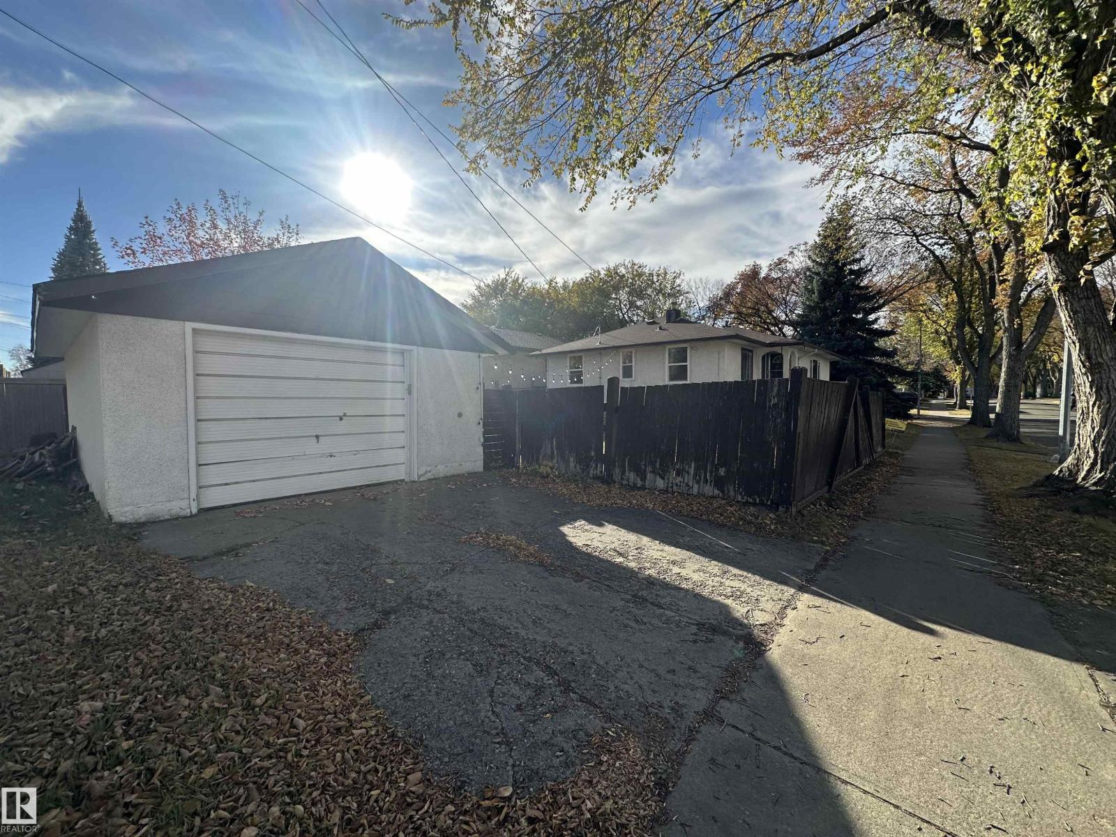 10447 81 St Nw, Edmonton, Alberta  T6A 3K9 - Photo 22 - E4462738