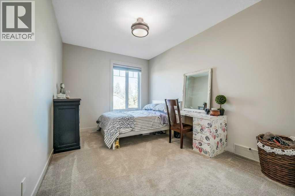 33 Shawnee Heath Sw, Calgary, Alberta  T2Y 0P6 - Photo 32 - A2266762