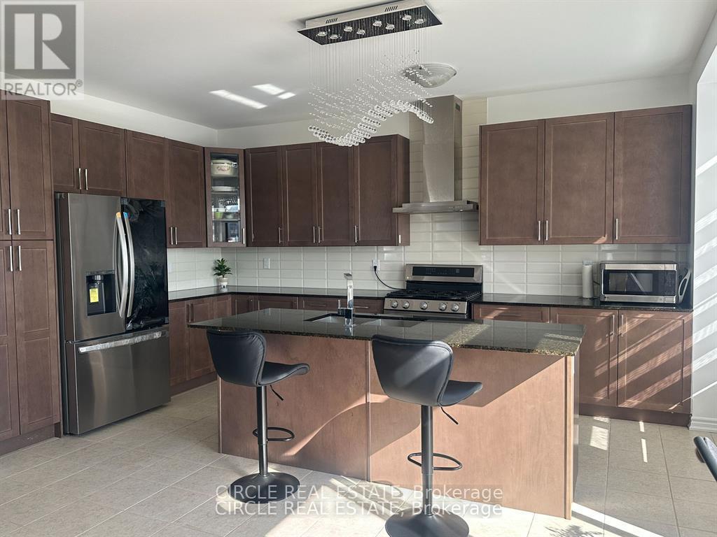 99 Parity Road, Brampton, Ontario  L6X 5S7 - Photo 23 - W12470376