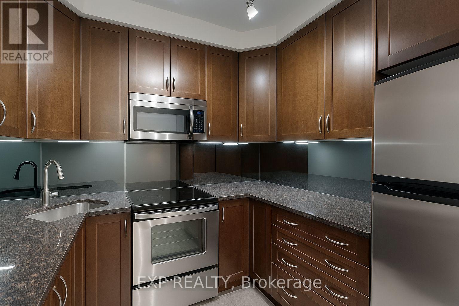 715 - 9235 Jane Street N, Vaughan, Ontario  L6A 0J8 - Photo 11 - N12534900