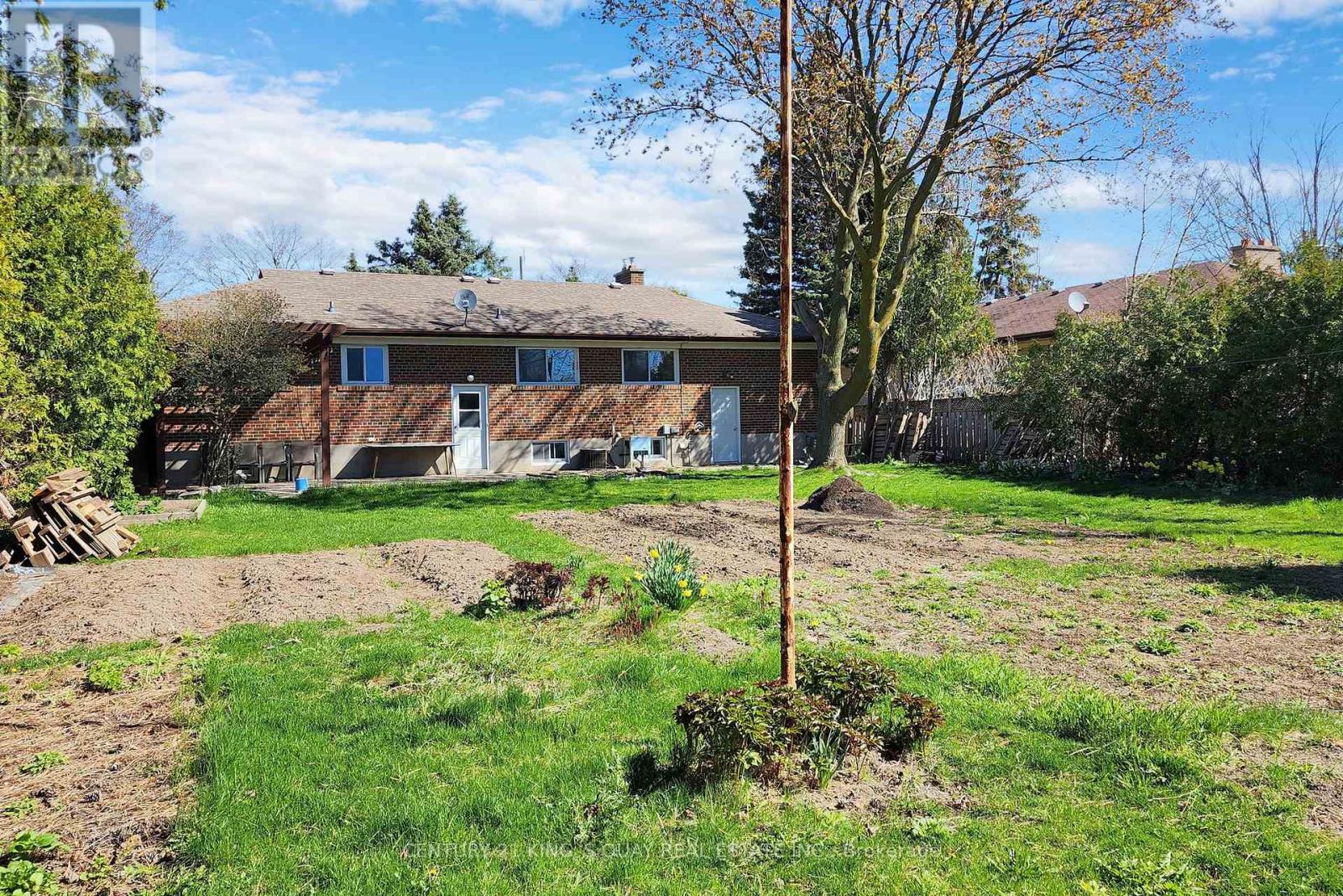 4 Honeybourne Crescent, Markham, Ontario  L3P 1P3 - Photo 31 - N12534914