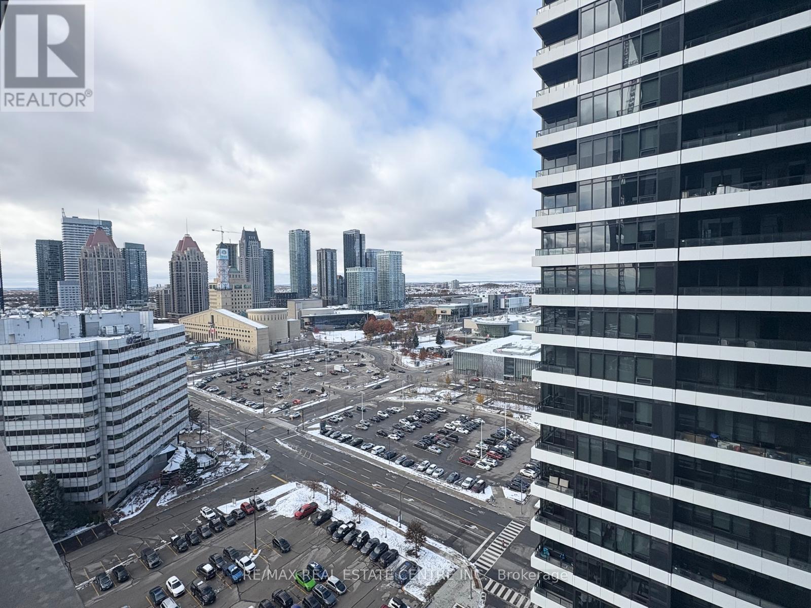 1708 - 4015 The Exchange, Mississauga, Ontario  L5B 1M7 - Photo 13 - W12534780