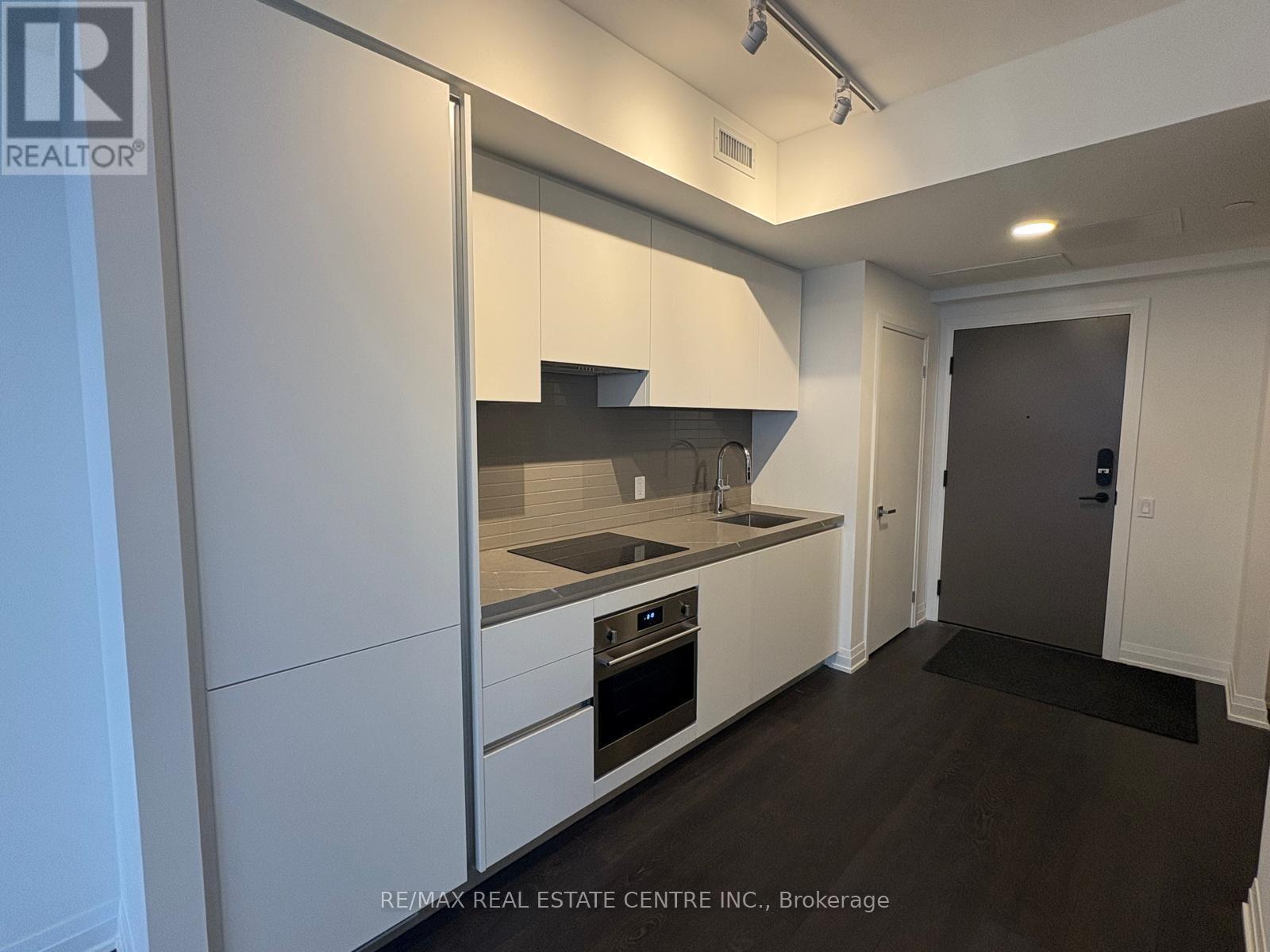 1708 - 4015 The Exchange, Mississauga, Ontario  L5B 1M7 - Photo 5 - W12534780