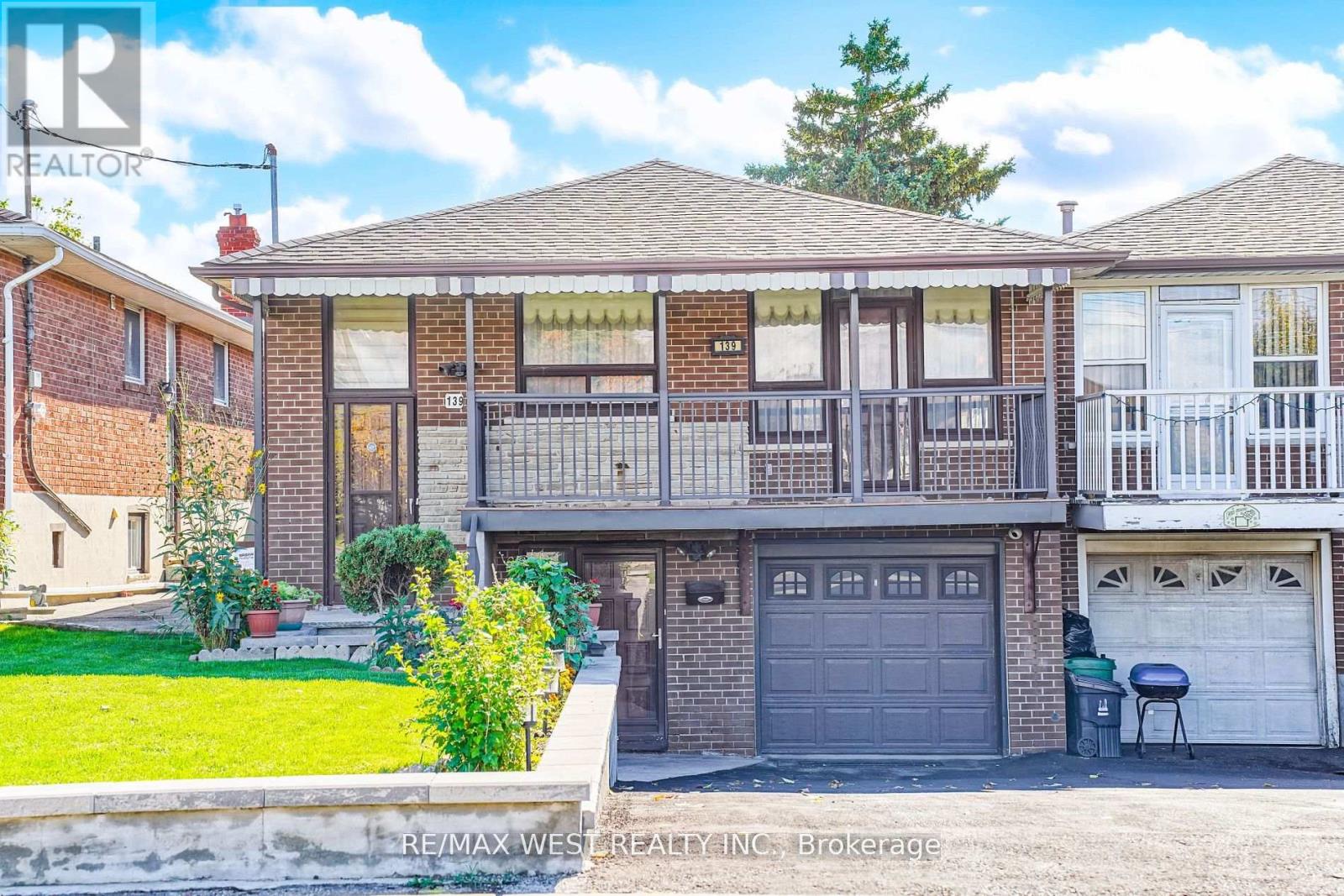 139 SHOREHAM DRIVE, Toronto, Ontario