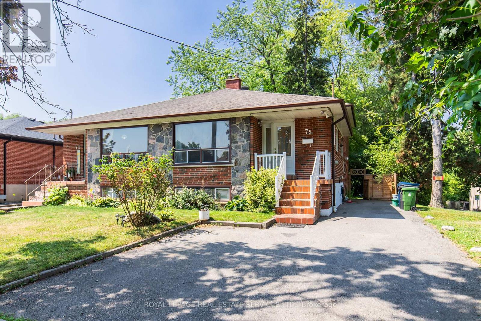 75 Upwood Avenue, Toronto, Ontario  M6L 3A4 - Photo 3 - W12534830