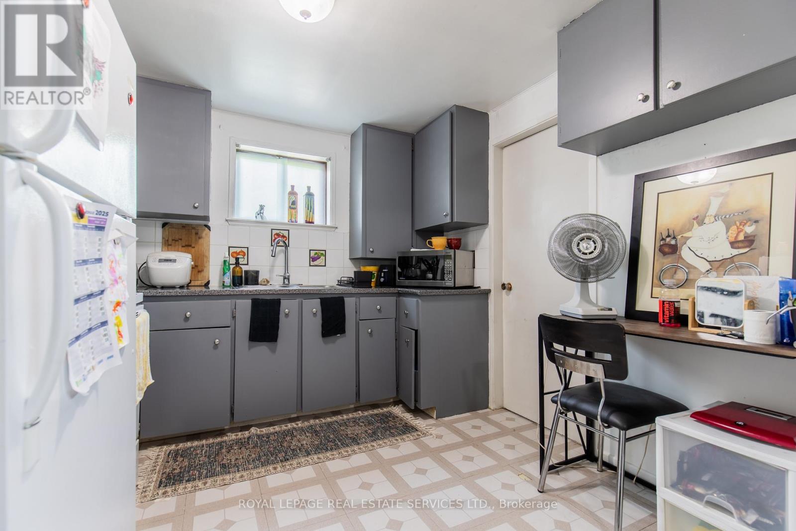 75 Upwood Avenue, Toronto, Ontario  M6L 3A4 - Photo 30 - W12534830